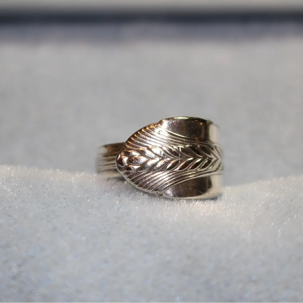 Spoon ring - Picture 2 of 8